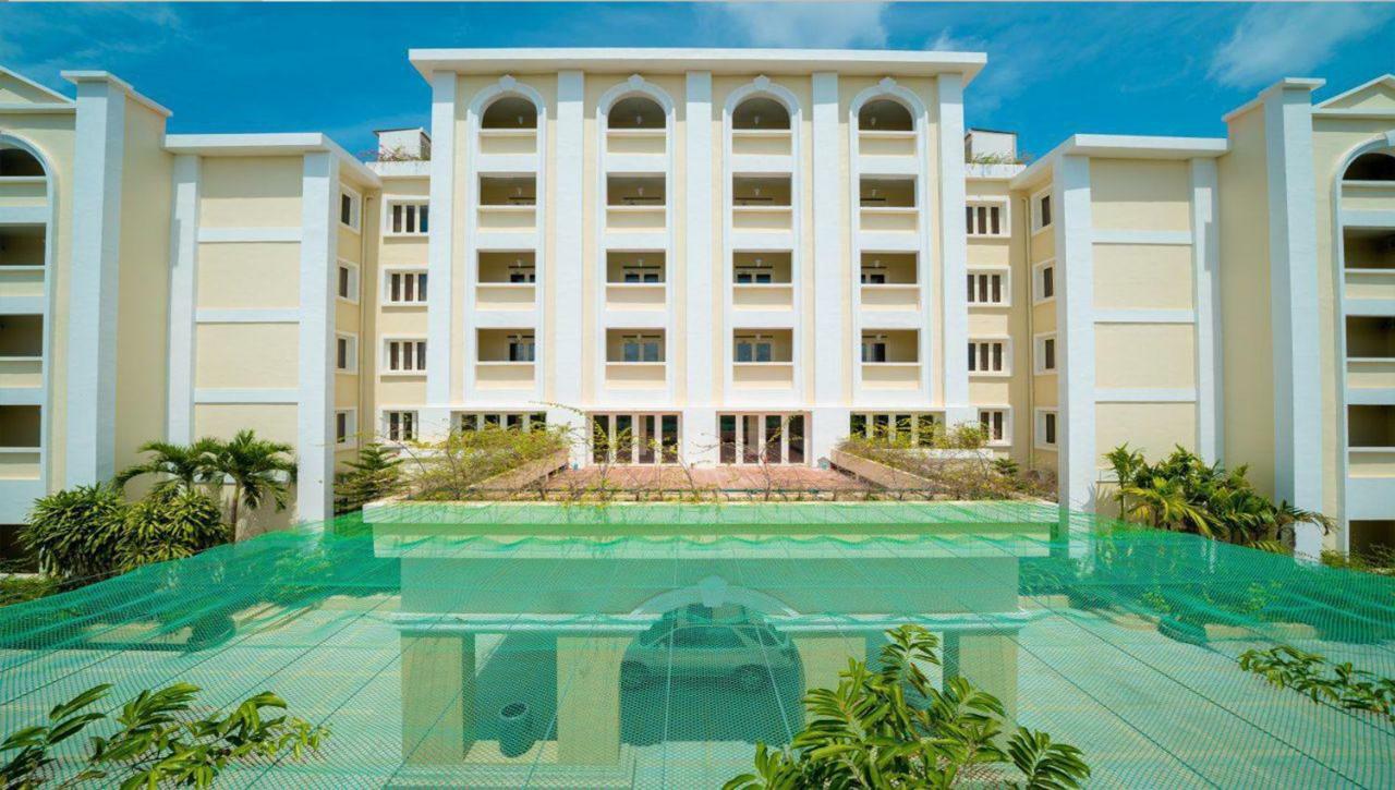 Hotel De La Renaissance Siem Reap Bagian luar foto